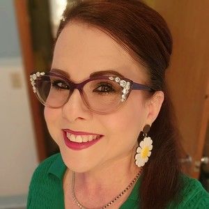 I am cleaning my closet of seasonal clothing so that I can make way for new!